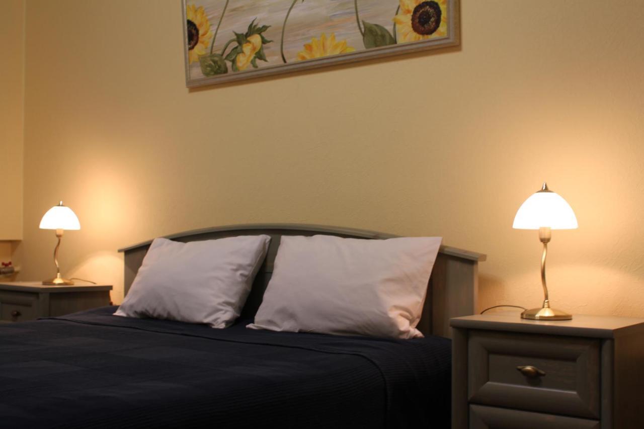 Sunflower B&B Kijev Kültér fotó