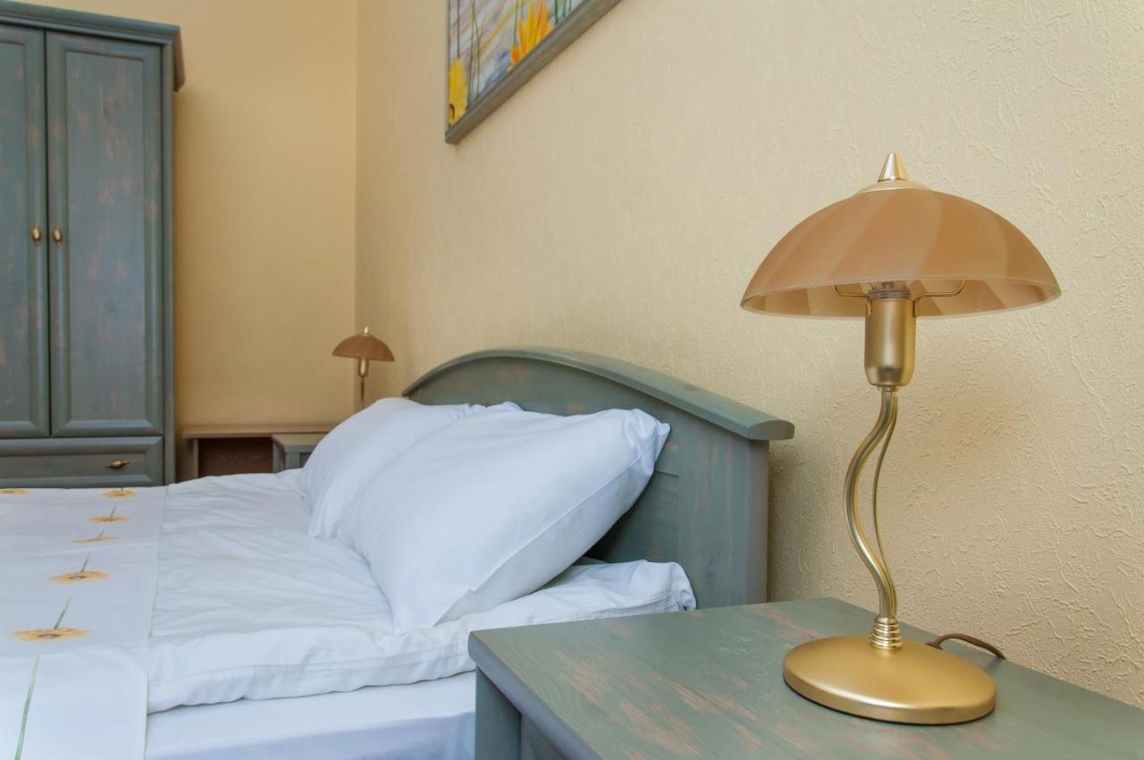 Sunflower B&B Kijev Kültér fotó
